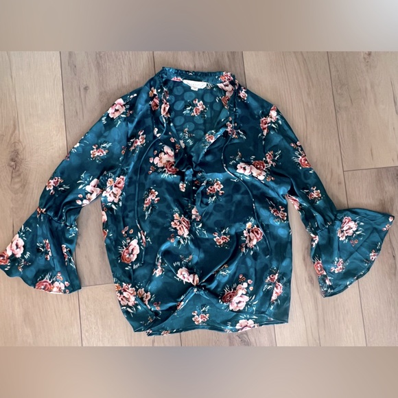 3/4 sleeve blouse - Picture 1 of 3